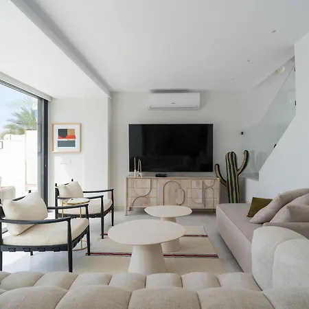 Burras Ocean Front Views Dağ evi *