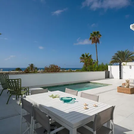 شاليه Burras Ocean Front Views
