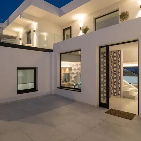 Burras Ocean Front Views